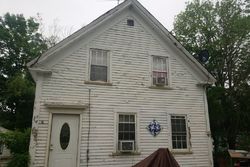 Pre-foreclosure in  MAPLE ST Union, NH 03887