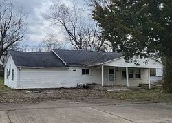 Pre-foreclosure in  MILO RD Dayton, OH 45414