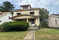 Pre-foreclosure in  KUMLER AVE Dayton, OH 45402