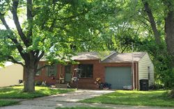 Pre-foreclosure in  E 3RD DR S Independence, MO 64050
