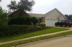 Pre-foreclosure in  WINDMILL FOREST DR Imperial, MO 63052