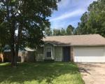 Pre-foreclosure in  SAINT IVES DR Middleburg, FL 32068