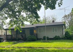 Pre-foreclosure in  ALPHA WAY Flint, MI 48506