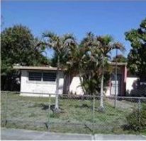 Pre-foreclosure in  NW 8TH AVE Miami, FL 33168