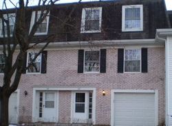 Pre-foreclosure in  WILDWOOD TRL Cary, IL 60013