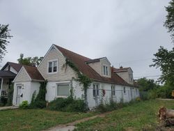 Pre-foreclosure in  WOOD ST Harvey, IL 60426