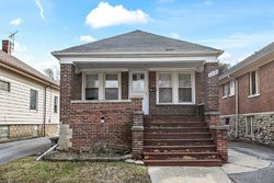 Pre-foreclosure in  S FAIRFIELD AVE Chicago, IL 60655