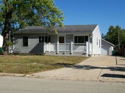 Pre-foreclosure in  CYPRESS LN Joliet, IL 60435