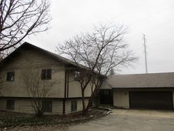 Pre-foreclosure in  WOODCLIFF DR South Elgin, IL 60177