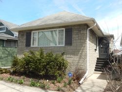 Pre-foreclosure in  S HARVEY AVE Oak Park, IL 60304