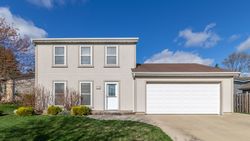 Pre-foreclosure in  CHAUCER LN Streamwood, IL 60107
