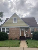 Pre-foreclosure in  S 15TH AVE Broadview, IL 60155