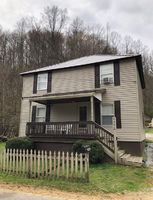 Pre-foreclosure in  KY ROUTE 302 Van Lear, KY 41265