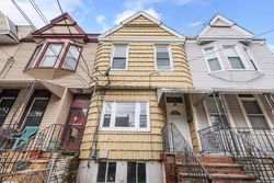 Pre-foreclosure in  CRESCENT AVE Jersey City, NJ 07304