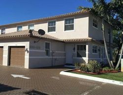 Pre-foreclosure in  NW 43RD ST Fort Lauderdale, FL 33309
