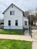 Pre-foreclosure in  AUBURN AVE Cleveland, OH 44113