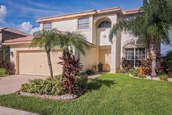 Pre-foreclosure in  SW 183RD TER Hollywood, FL 33029