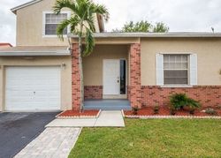 Pre-foreclosure in  N BECKLEY SQ Fort Lauderdale, FL 33325