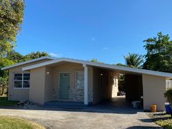Pre-foreclosure in  NE 15TH AVE Boynton Beach, FL 33435