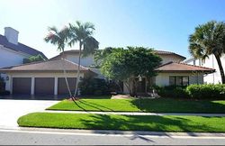 Pre-foreclosure in  VALENCIA DR Boca Raton, FL 33433