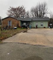 Pre-foreclosure in  KRISTAL DR Jonesboro, AR 72401