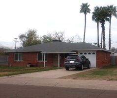  W Berridge Ln, Phoenix AZ