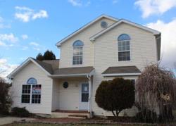 Pre-foreclosure in  WHALEN AVE Sicklerville, NJ 08081