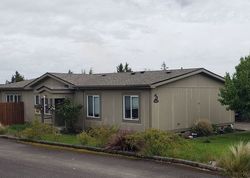 Pre-foreclosure in  MICHIGAN CITY LN NW Salem, OR 97304