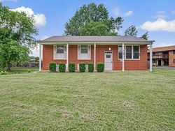 Pre-foreclosure in  S 74TH ST Belleville, IL 62223