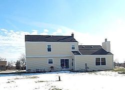Pre-foreclosure Listing in MEADOW LN EAGLE, WI 53119