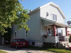 Pre-foreclosure in  S 10TH ST Manitowoc, WI 54220