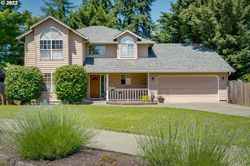 Pre-foreclosure in  NE 7TH CIR Vancouver, WA 98684