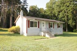 Pre-foreclosure in  ROUND HILL RD Spotsylvania, VA 22551