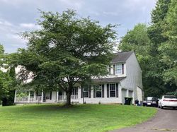 Pre-foreclosure in  PADDINGTON CT Jeffersonton, VA 22724