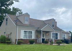 Pre-foreclosure in  LOCUST ST Suffolk, VA 23434