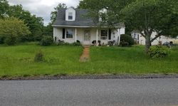 Pre-foreclosure in  LOVERS LN Vinton, VA 24179