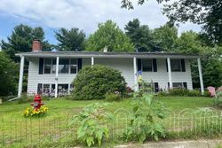 Pre-foreclosure Listing in ANDREWS AVE SOUTH BURLINGTON, VT 05403
