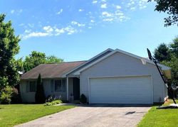 Pre-foreclosure in  GOLDEN EAGLE DR York, PA 17408