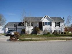 Pre-foreclosure in  W 2850 S Syracuse, UT 84075