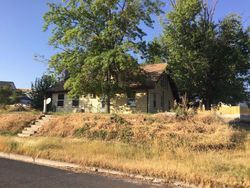 Pre-foreclosure in  MARTIN DR Umatilla, OR 97882