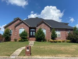 Pre-foreclosure in  OAKBROOK DR Sherwood, AR 72120