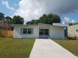 Pre-foreclosure in  PASEO AVE Fort Pierce, FL 34982