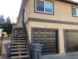 Pre-foreclosure Listing in ALETHA LN APT 4 VACAVILLE, CA 95687