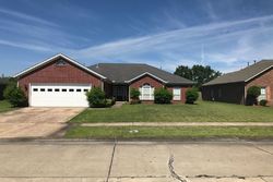 Pre-foreclosure in  N COLONIAL DR West Memphis, AR 72301