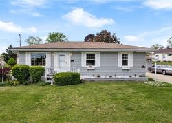 Pre-foreclosure in  EVERGREEN AVE Akron, OH 44301
