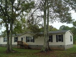 Pre-foreclosure in  OWNBY RD Lewisburg, TN 37091