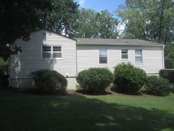 Pre-foreclosure in  FAWNIE LN Knoxville, TN 37918