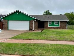 Pre-foreclosure in  OAKCLIFF DR Oklahoma City, OK 73135