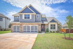 Pre-foreclosure in  NW 158TH ST Edmond, OK 73013