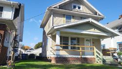 Pre-foreclosure in  DECATUR ST Toledo, OH 43609